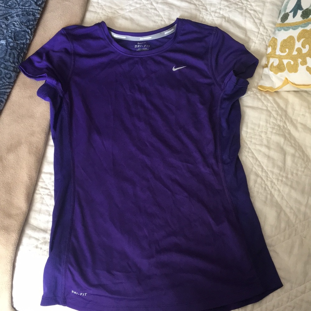 NWOT Nike dri fit running shirt M